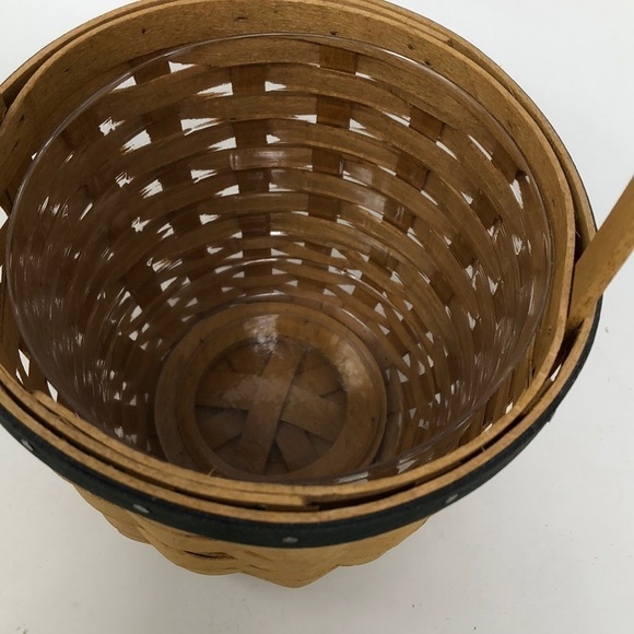 𝅺LONGABERGER 2004 collectors club round basket with protector - Picture 3 of 8